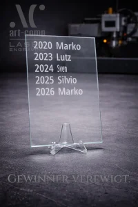 Glasgravur auf Wanderpokal